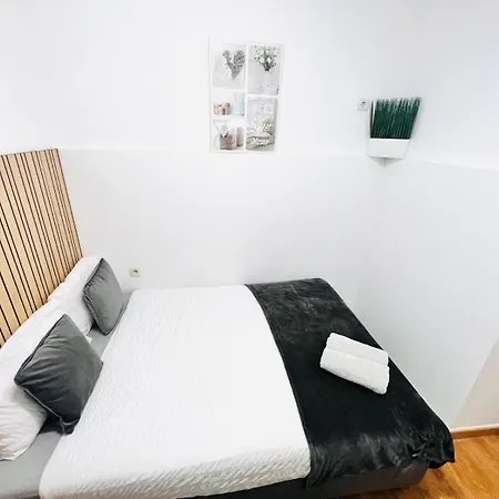 Luxury Flats, Ideal For Tourists