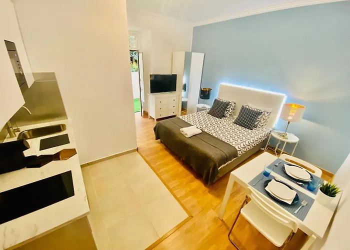 Luxury Flats, Ideal For Tourists شقة